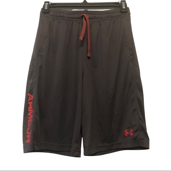 Under Armour HeatGear Gray & Red Athletic Shorts - Picture 1 of 4